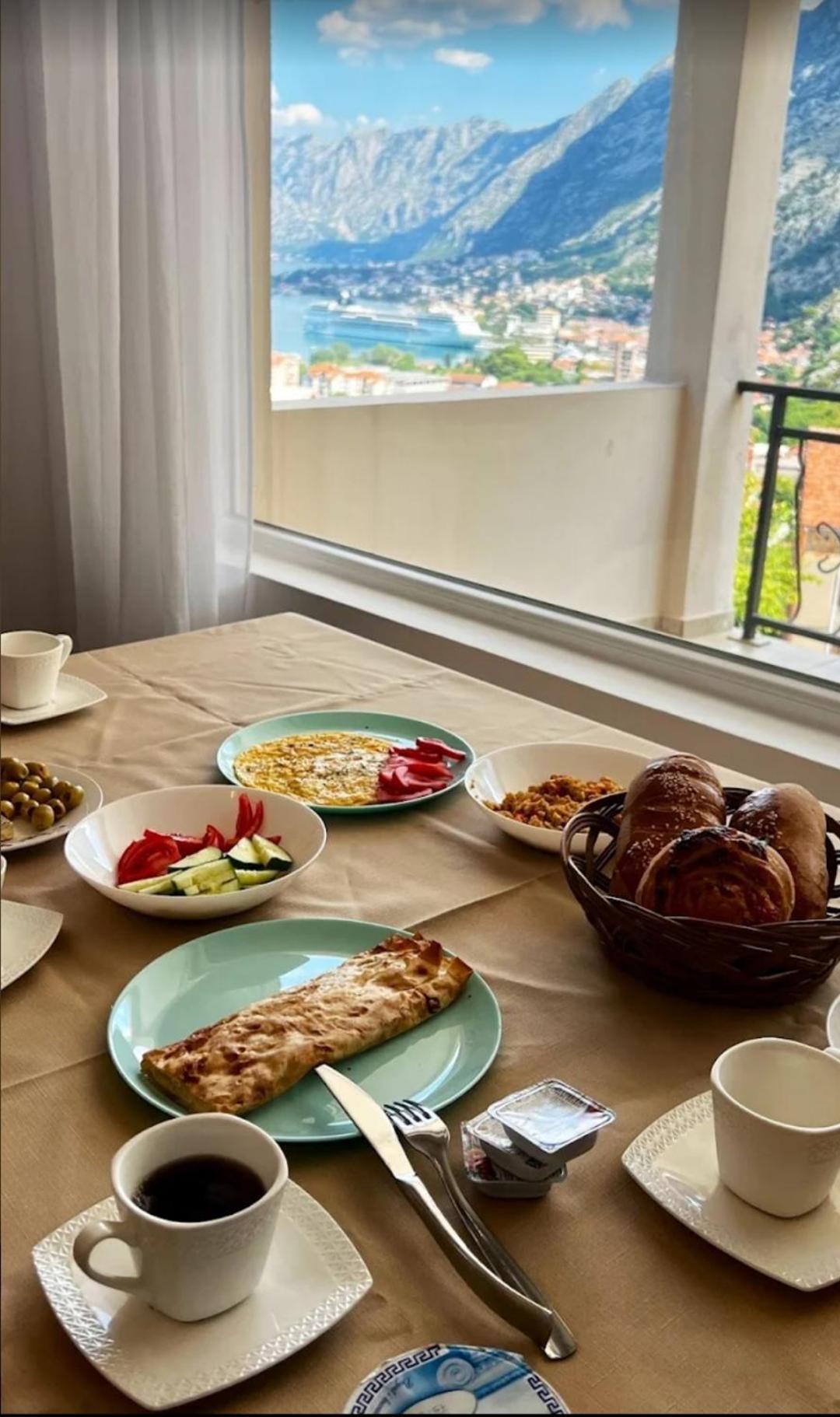 Apartments Marko Maros Kotor Room photo